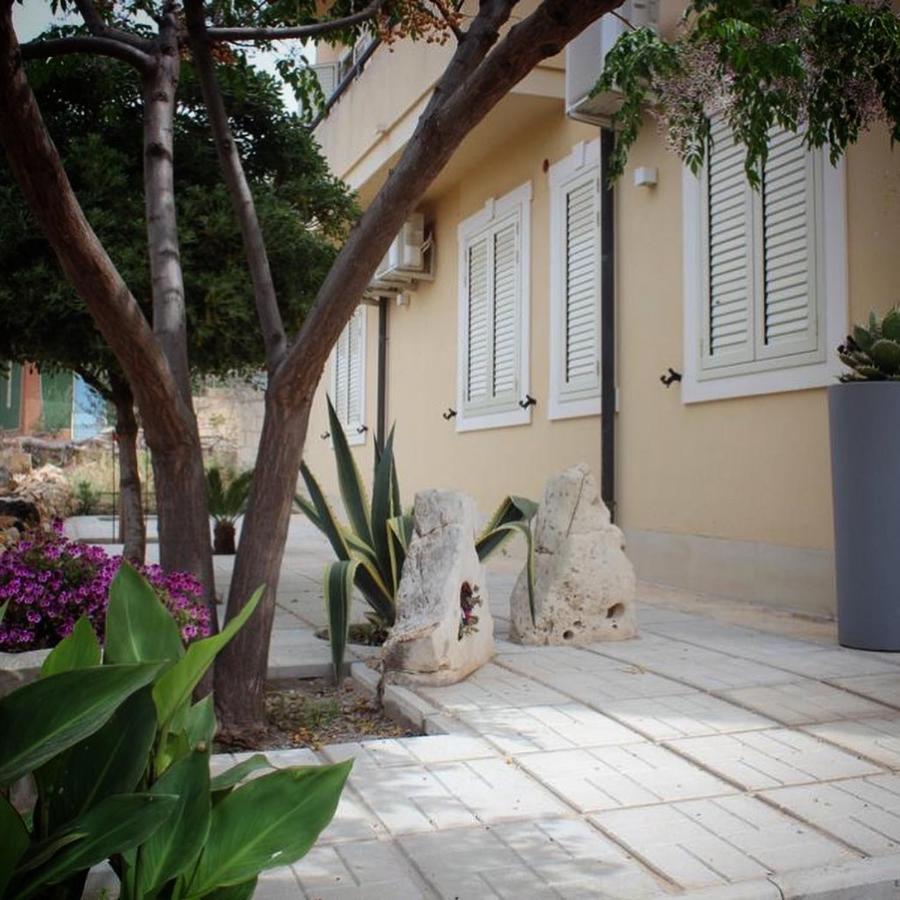 Bed and Breakfast Il Giardino Nascosto Portopalo Di Capo Passero Экстерьер фото